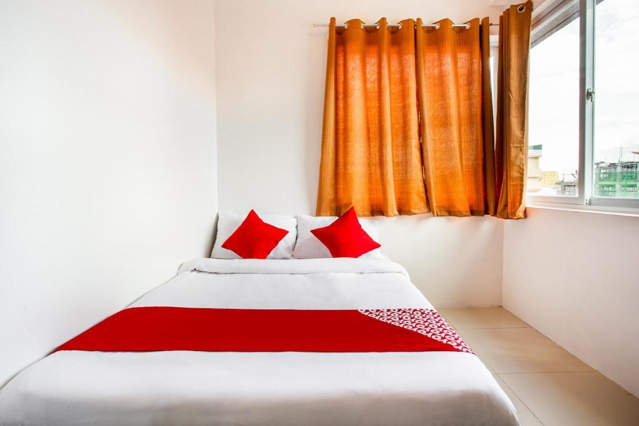 Oyo 505 Jardin Suites Manila Ngoại thất bức ảnh
