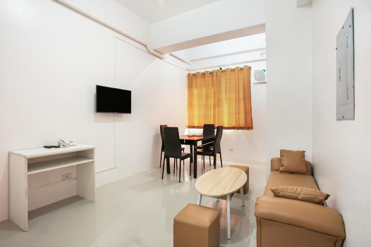 Oyo 505 Jardin Suites Manila Ngoại thất bức ảnh